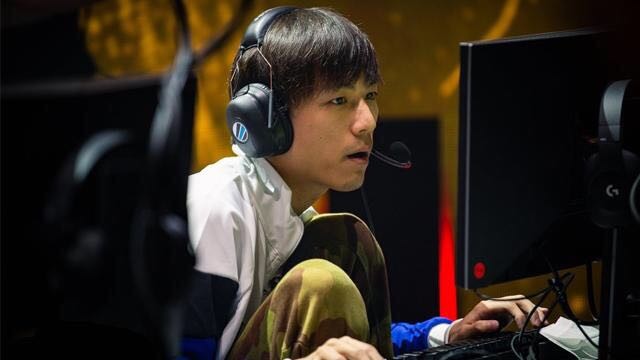 成绩惨淡 成绩惨淡